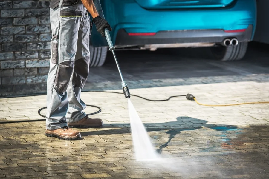 Common Mistakes To Avoid When Using Pressure Washing Leonard, MI Common Mistakes To Avoid When Using Pressure Washing Leonard, MI